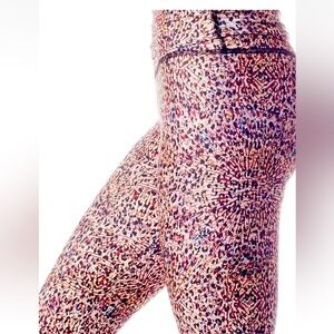 Emily HSU Active Leggings Womems Size Medium Sedona Print High Rise Workout Yoga